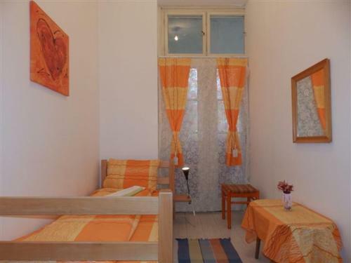 Hostel King