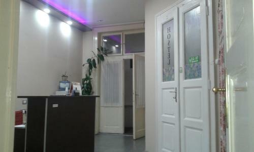 Hostel King