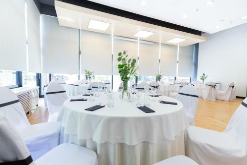 Hotel M