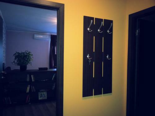 Apartment Boulevard