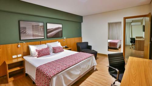 Hotel Comfort Mogi Gua�u