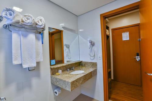 Hotel Comfort Mogi Gua�u
