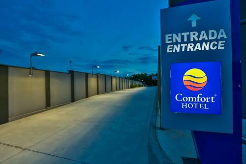 Hotel Comfort Mogi Gua�u