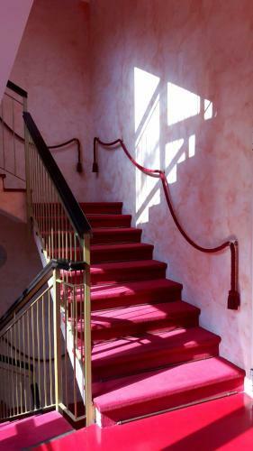 Caroline Hotel