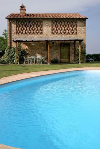 Camporbiano Villa Sleeps 6 Pool Wifi