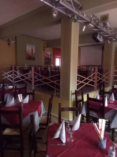 Bed & Breakfast London Caf�