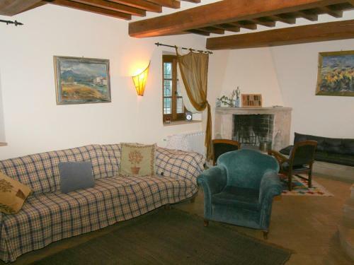 Celle Sul Rigo Villa Sleeps 7 Pool Wifi