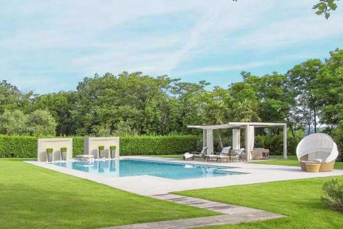 Civitanova Alta Villa Sleeps 8 Pool Air Con Wifi
