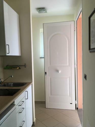 Apartamento Baia Dei Delfini