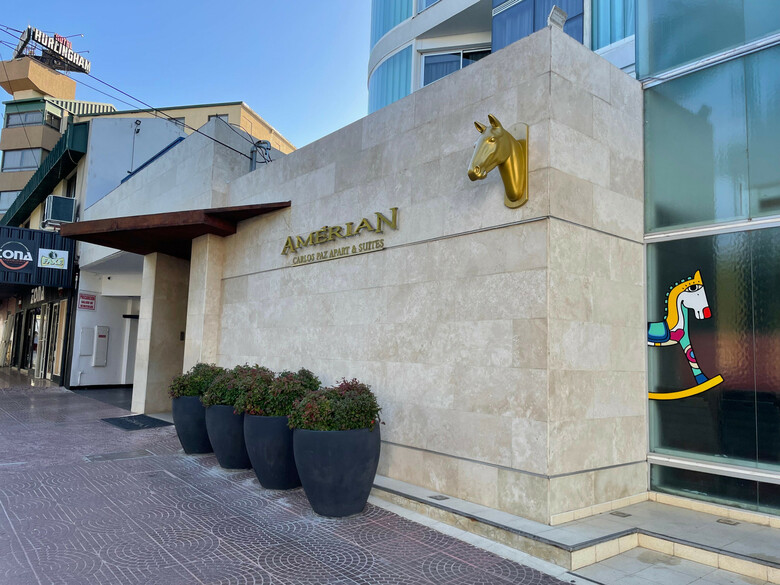 Apartamento Amerian Carlos Paz & Suites