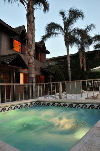 Lodge Caba�as Nazareth