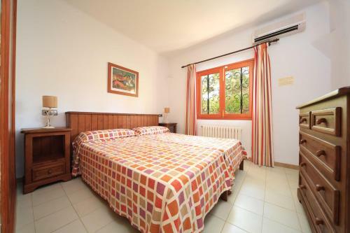 Cala D'or Villa Sleeps 8 Pool Wifi