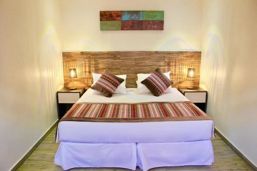 Yakana Hotel