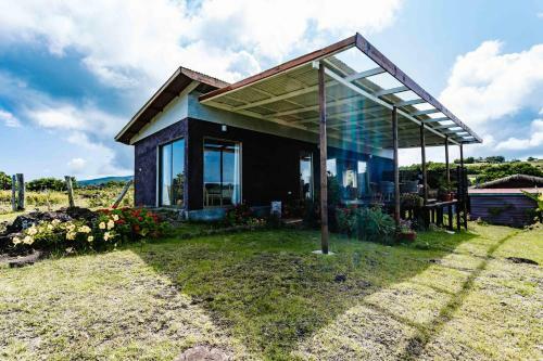 Hiku O Te Ika Home & Car