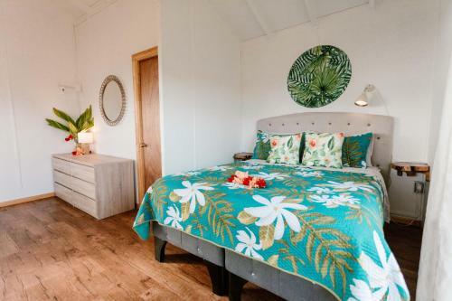 Hiku O Te Ika Home & Car