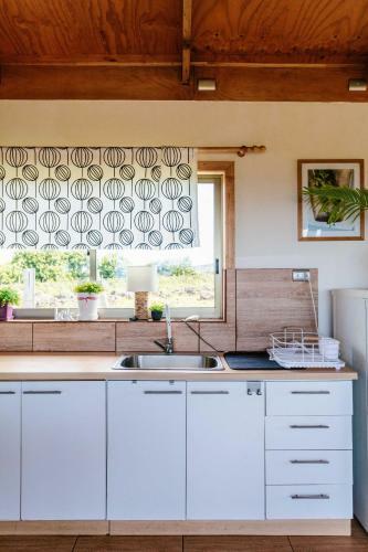 Hiku O Te Ika Home & Car