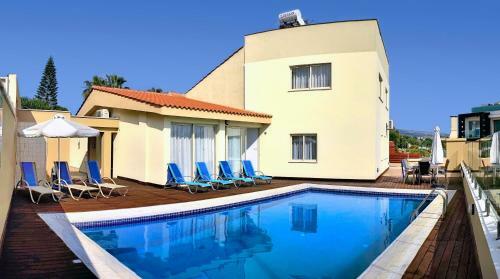 Ocean Bay Villa