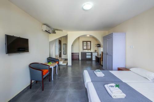 Hotel Latchi Family Resort