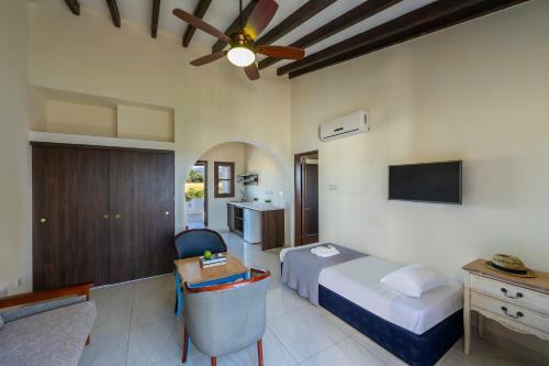 Hotel Latchi Family Resort