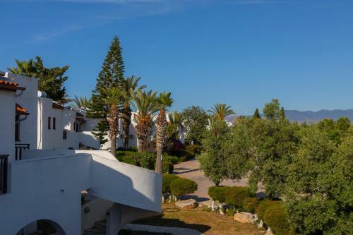 Hotel Latchi Family Resort