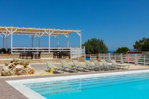 Hotel Latchi Family Resort