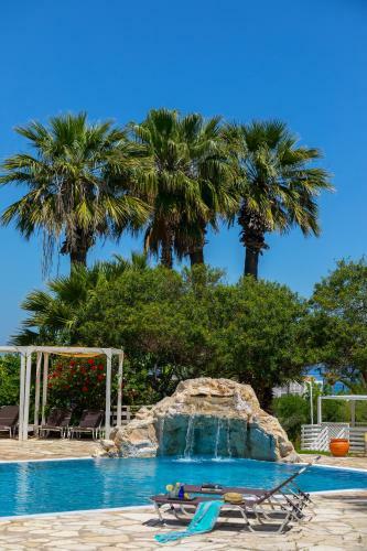 Hotel Latchi Family Resort