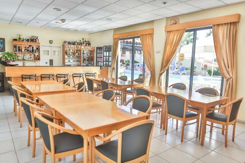 Tavros Hotel Apartments