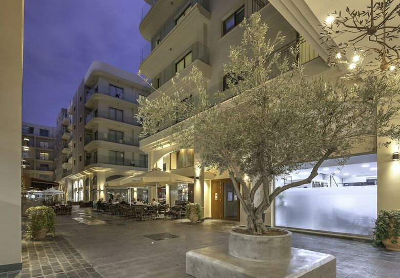 Apartamento Qcc Residence