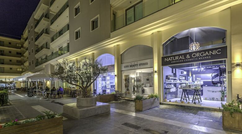Apartamento Qcc Residence