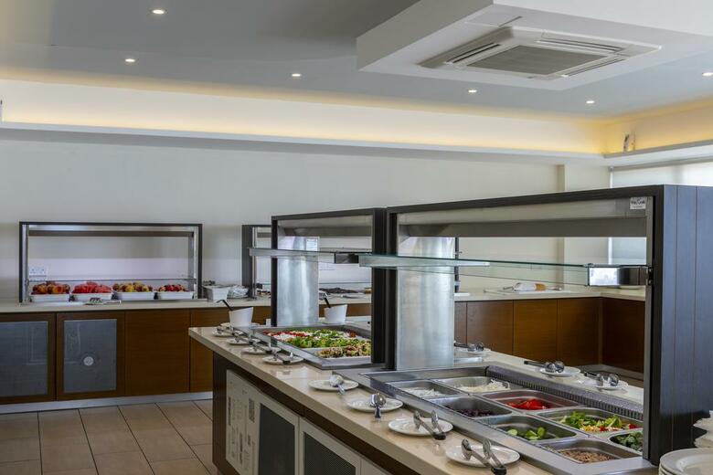 Tofinis Hotel