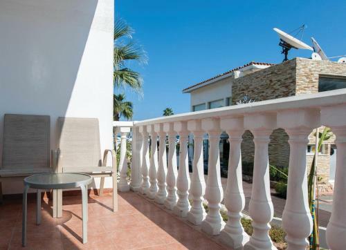Marlita Beach Hotel Apartments