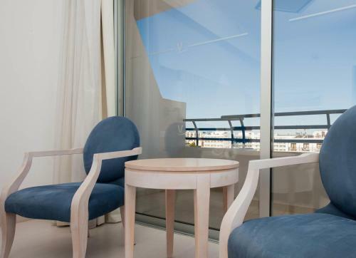 Vrissiana Beach Hotel