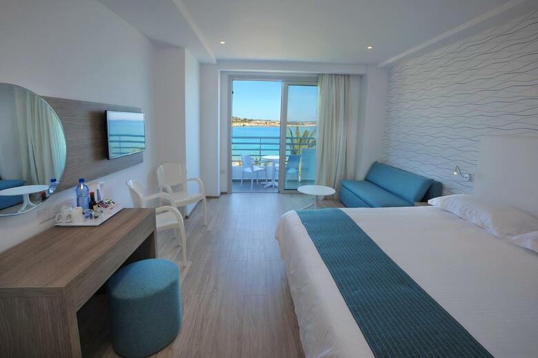 Okeanos Beach Boutique Hotel