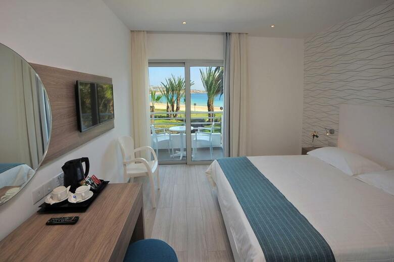 Okeanos Beach Boutique Hotel