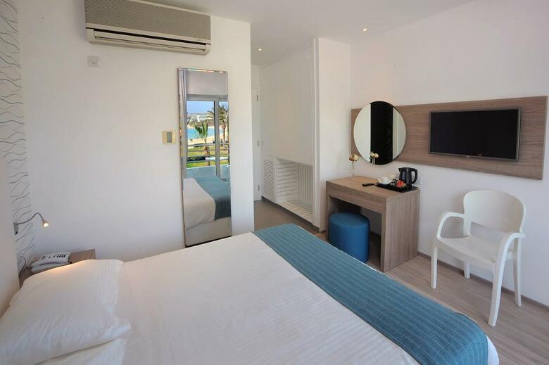 Okeanos Beach Boutique Hotel