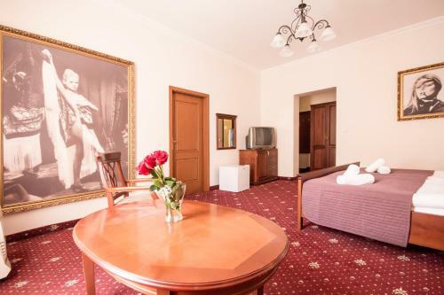 Film Hotel