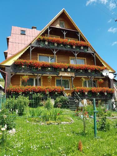 Hostal Priv�t Bayer