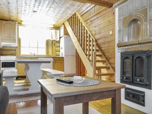 Holiday Home Levinkettu B