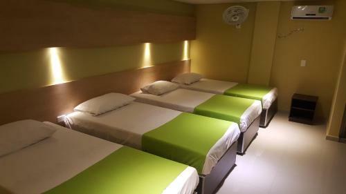 Hotel 56 Avenue Plaza