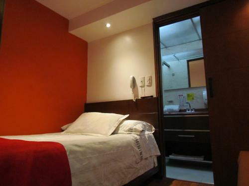 Hotel Apartasuite Normandia