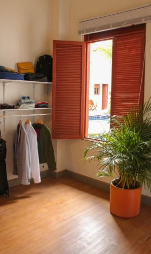 Bed & Breakfast La Vaina Hostel Cali