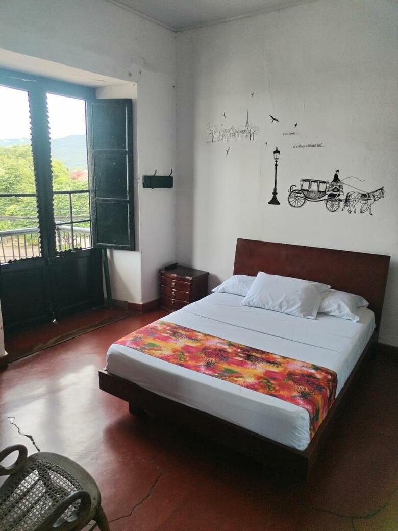 Hotel Hostel La Casona 1859