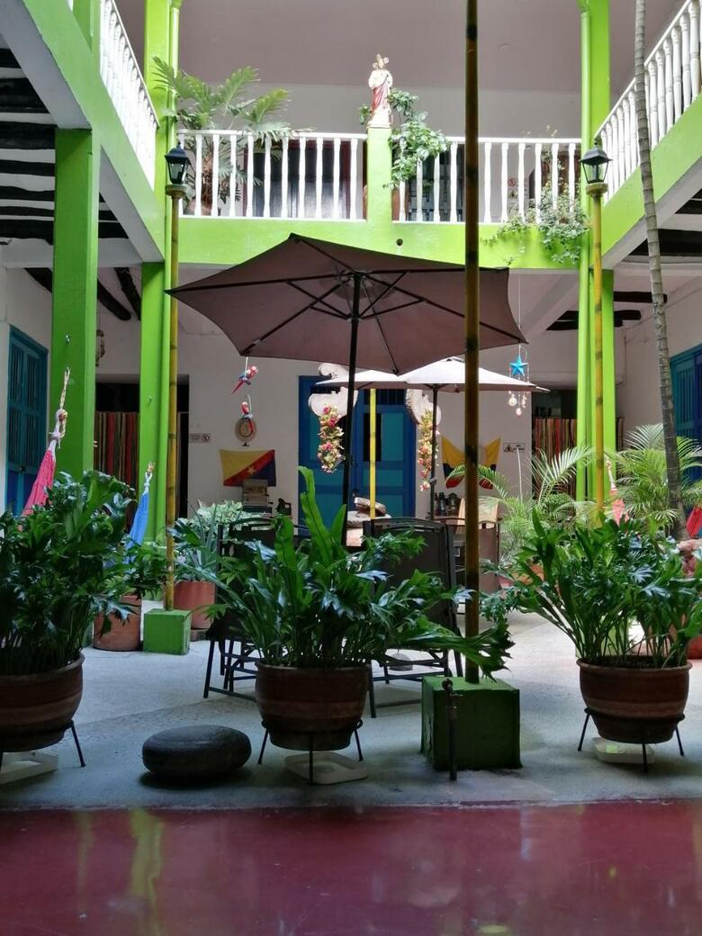 Hotel Hostel La Casona 1859