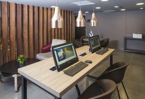 Hotel City Express Plus Medellin