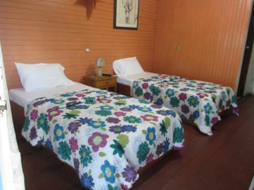 Hostal Hotel Flemming Tree