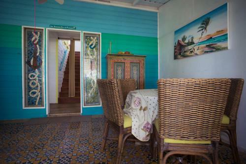 Nenes Beach House