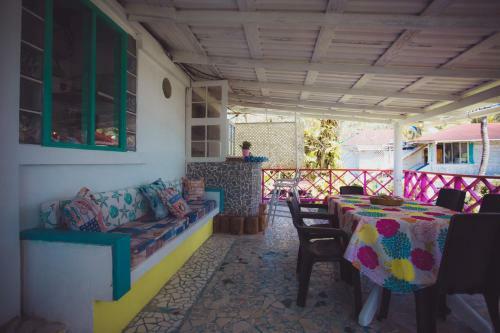 Nenes Beach House