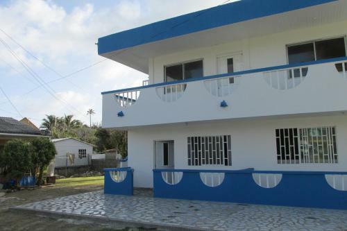Hostal Lucillee's Lodging