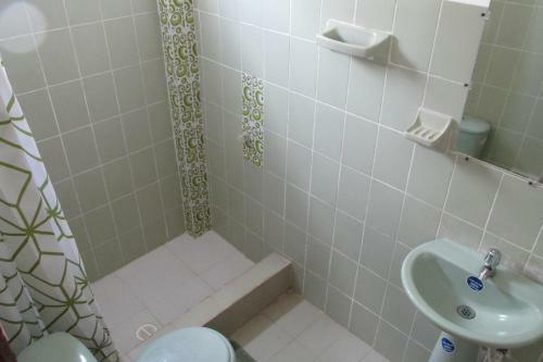 Hostal Lucillee's Lodging