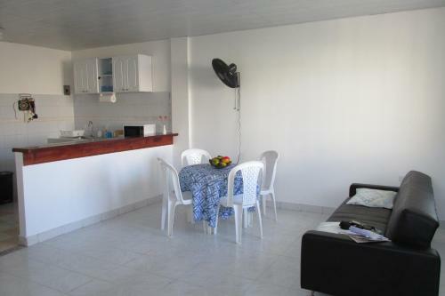Hostal Lucillee's Lodging